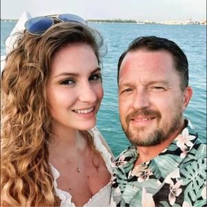 Meet your Posher, Kay